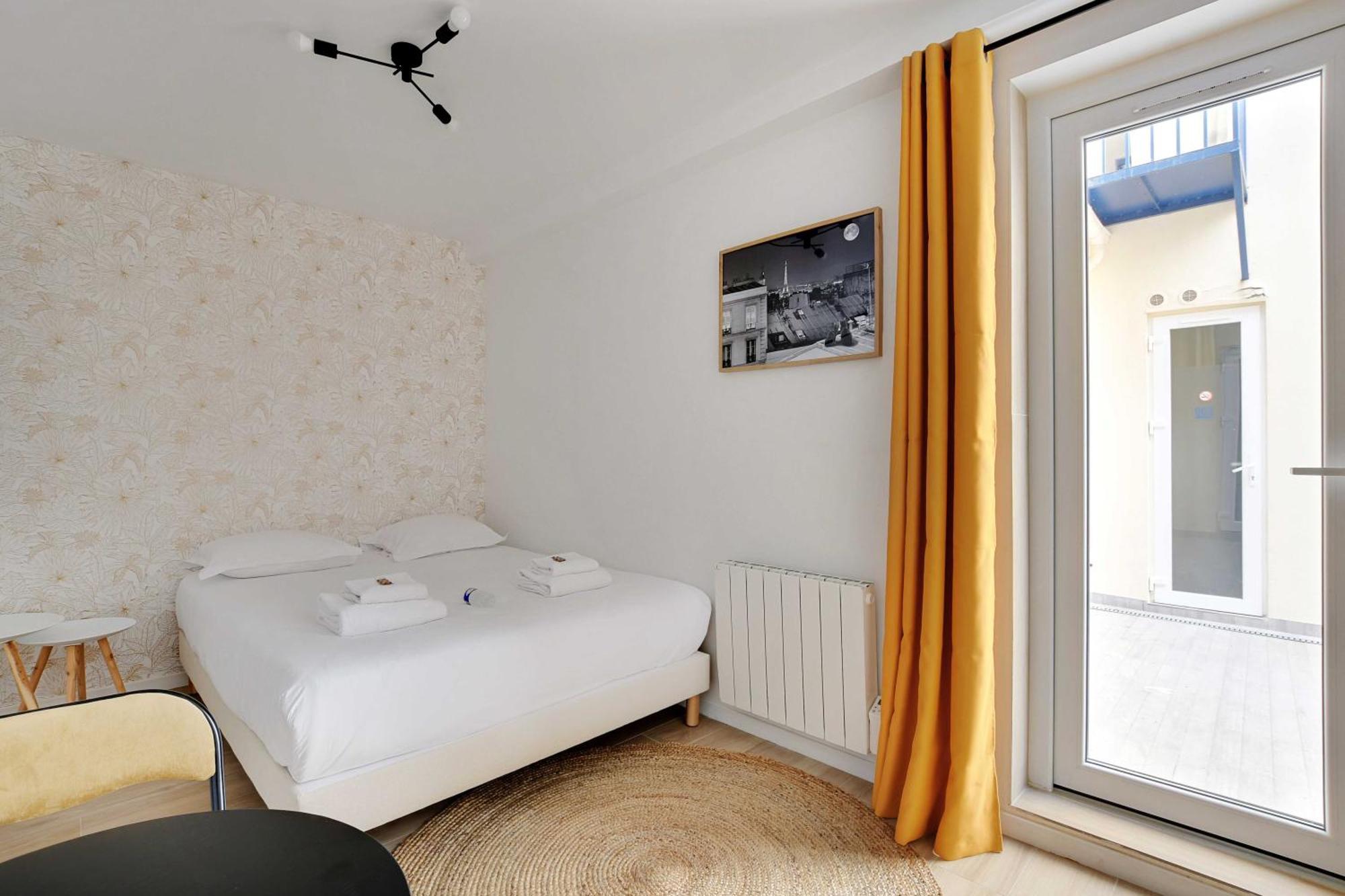 Newly Renovated Appartements Residence Republique Parigi Esterno foto